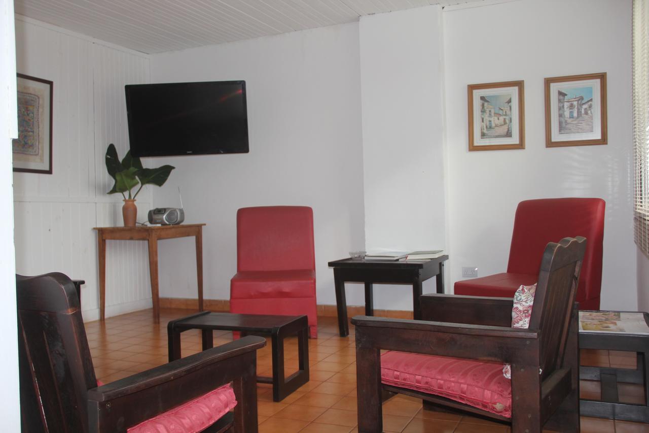 Hotel Vuelta Del Ombu Gobernador Virasora Exterior foto